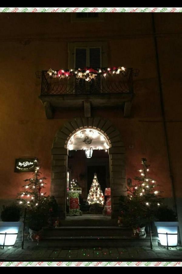 קאלי Bed & Breakfast Del Teatro מראה חיצוני תמונה