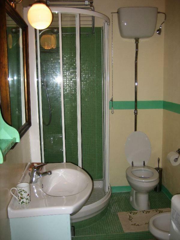 קאלי Bed & Breakfast Del Teatro מראה חיצוני תמונה
